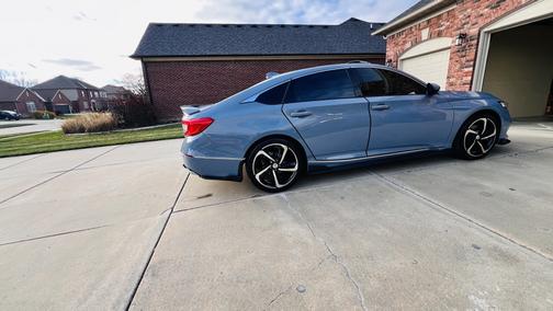 2022 Honda Accord Hybrid Touring