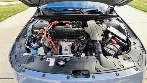 2022 Honda Accord Hybrid Touring