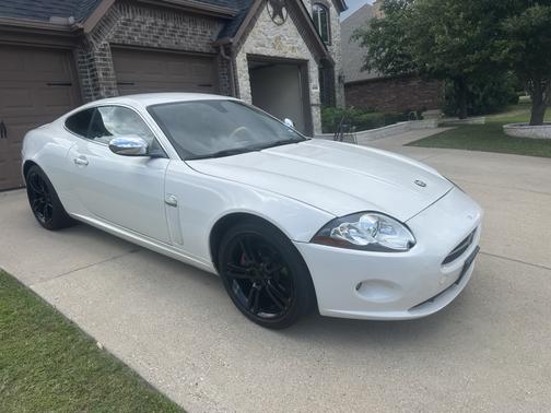 White 2007 Jaguar XK Base