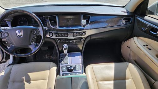 2014 Hyundai Equus Signature
