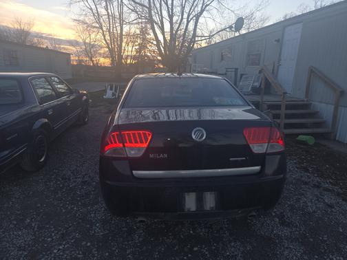 2011 Mercury Milan Premier