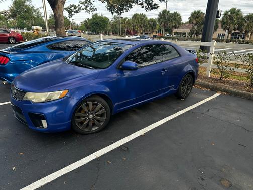 Blue 2011 Kia Forte Koup SX