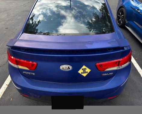 Blue 2011 Kia Forte Koup SX