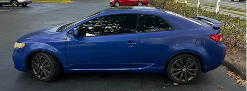 Blue 2011 Kia Forte Koup SX