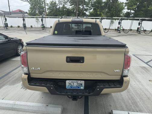 Beige 2017 Toyota Tacoma Limited