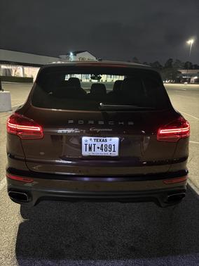 2016 Porsche Cayenne Cayenne