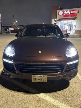 2016 Porsche Cayenne Cayenne