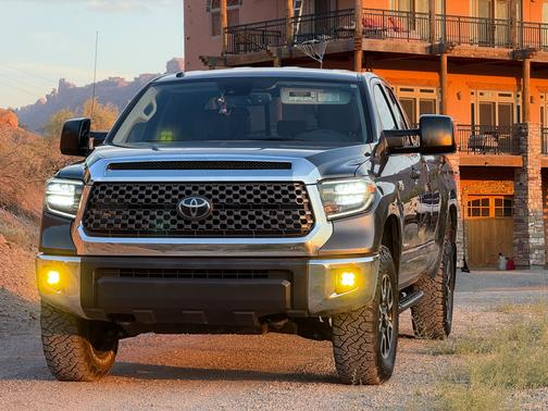 2018 Toyota Tundra SR5