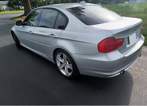 2011 BMW 335 i xDrive