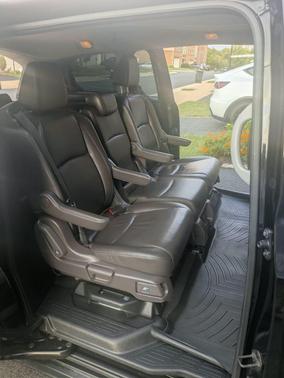 Black 2020 Honda Odyssey EX-L
