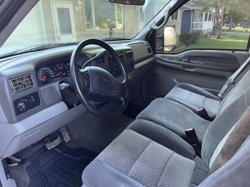 2002 Ford F-250 XL SuperCab Super Duty
