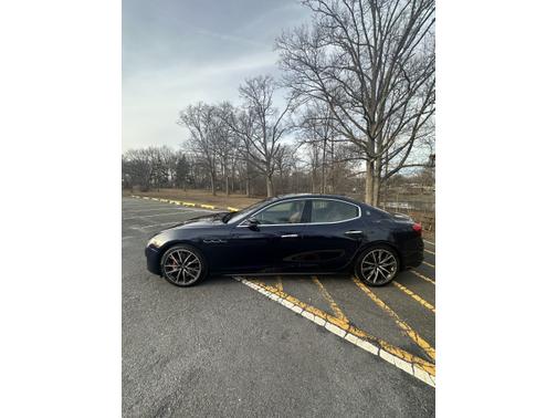 2021 Maserati Ghibli S Q4