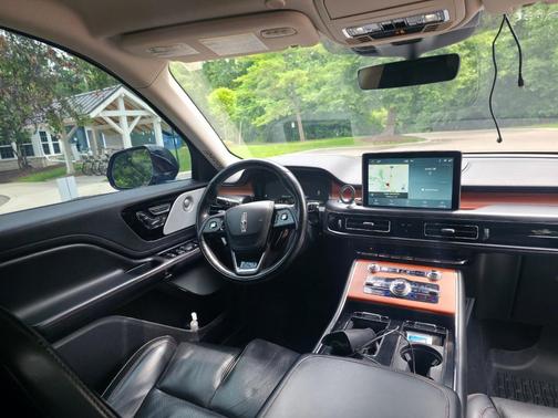 Blue 2020 Lincoln Aviator Reserve AWD