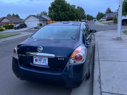 Blue 2012 Nissan Altima 2.5 S