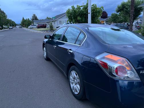 Blue 2012 Nissan Altima 2.5 S