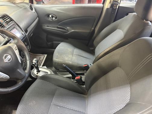 Red 2018 Nissan Versa Note SV