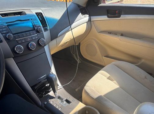 2010 Hyundai SONATA GLS