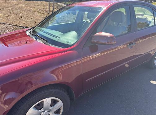 2010 Hyundai SONATA GLS