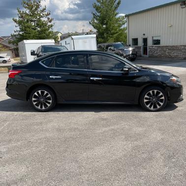 2019 Nissan Sentra SR