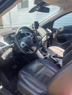 Black 2013 Ford Escape SEL