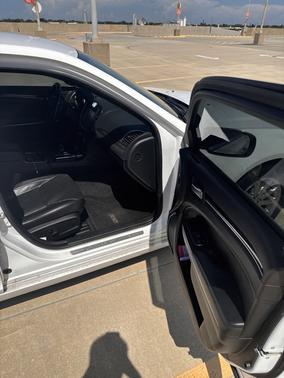 2013 Chrysler 300C Base