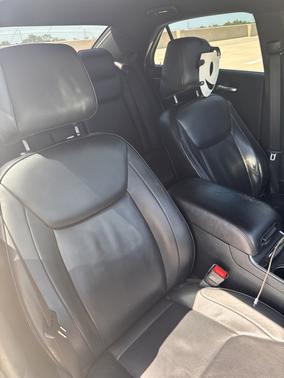 2013 Chrysler 300C Base