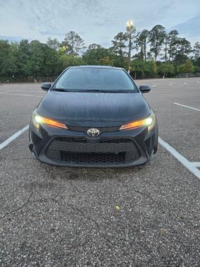Black 2020 Toyota Corolla LE