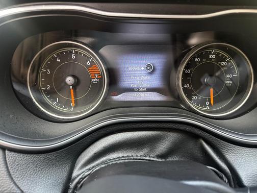 Red 2019 Jeep Cherokee Limited