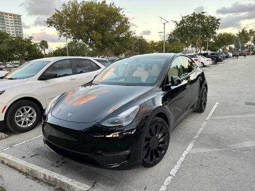 2022 Tesla Model Y Performance
