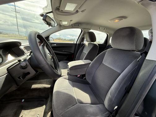 2011 Chevrolet Impala LS