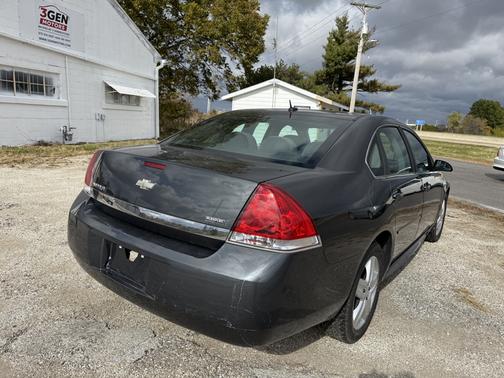 2011 Chevrolet Impala LS