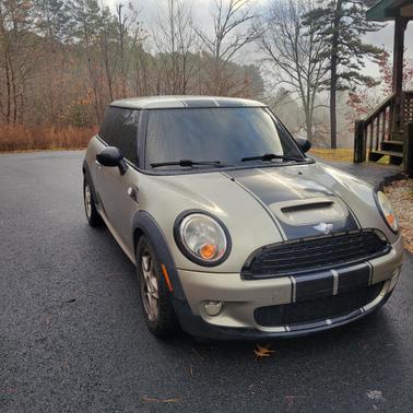 Silver 2008 MINI Cooper S Base