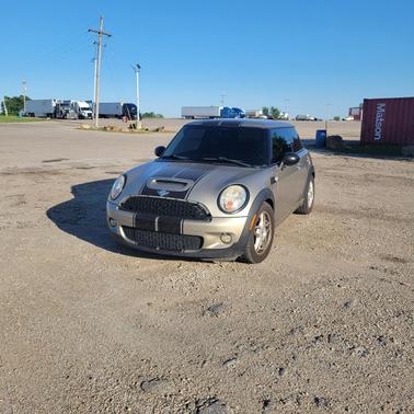 Silver 2008 MINI Cooper S Base