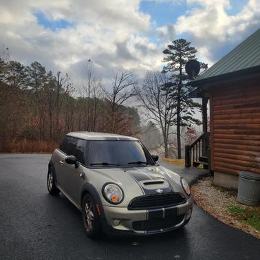 Silver 2008 MINI Cooper S Base