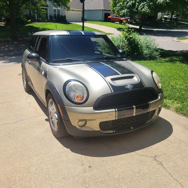 Silver 2008 MINI Cooper S Base