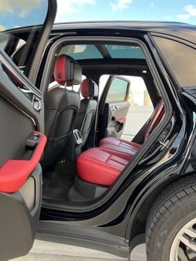 2020 Porsche Macan Base