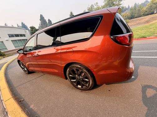 Orange 2018 Chrysler Pacifica Touring-L