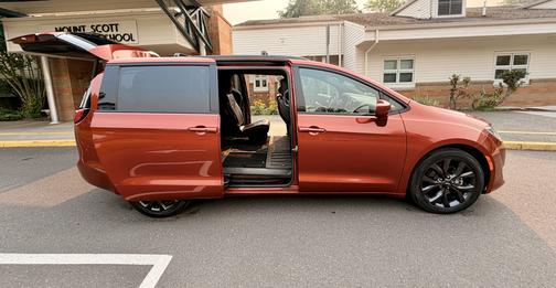 Orange 2018 Chrysler Pacifica Touring-L