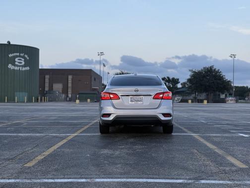 2016 Nissan Sentra SV