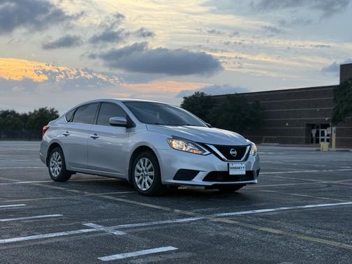 2016 Nissan Sentra SV