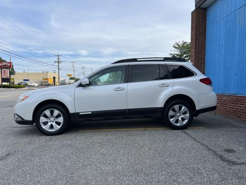 2011 Subaru Outback 2.5 i Premium