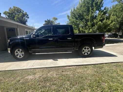 Black 2017 Ford F-150 XL
