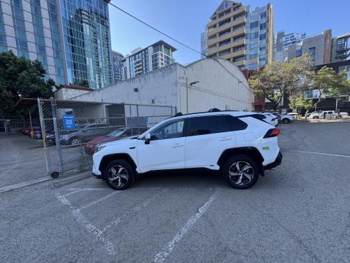 2021 Toyota RAV4 Prime SE