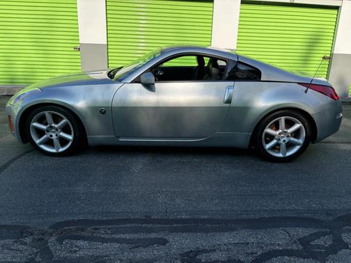 Silver 2003 Nissan 350Z Touring