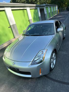 Silver 2003 Nissan 350Z Touring