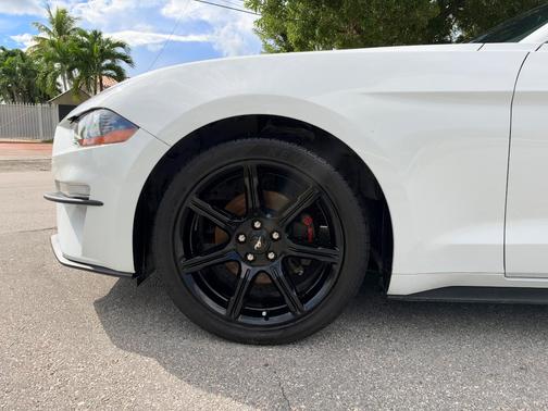 White 2019 Ford Mustang EcoBoost Premium