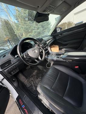 2022 Honda Accord Touring 2.0T