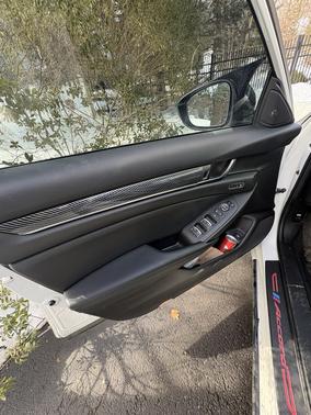 2022 Honda Accord Touring 2.0T