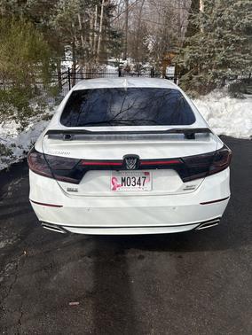 2022 Honda Accord Touring 2.0T