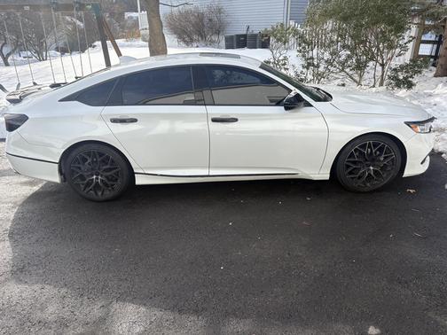 2022 Honda Accord Touring 2.0T